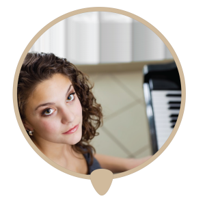 Piano woman left icon - Learn piano. Piano lessons, classes and teachers in Sydney City.